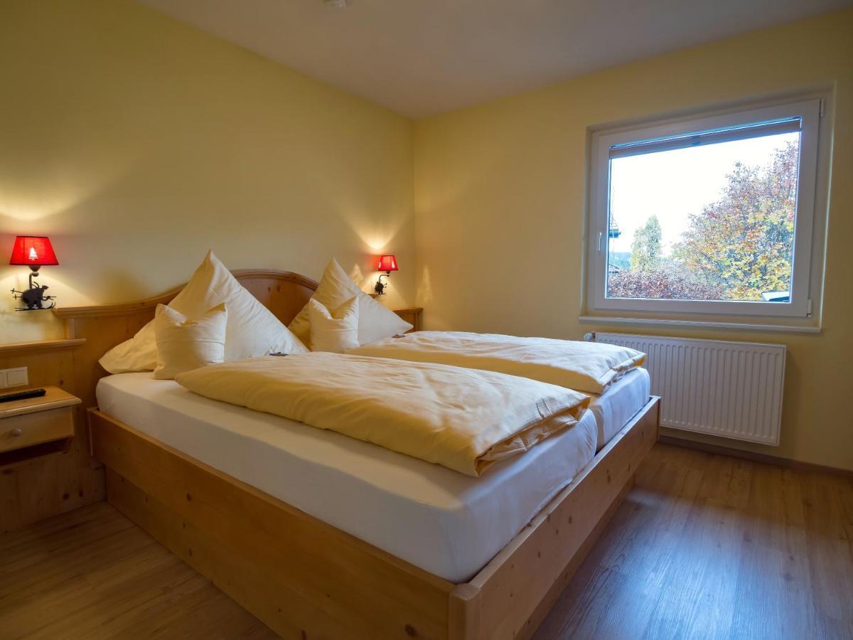 Landhotel Und Apartments Sonneck Feldberg  Exterior photo