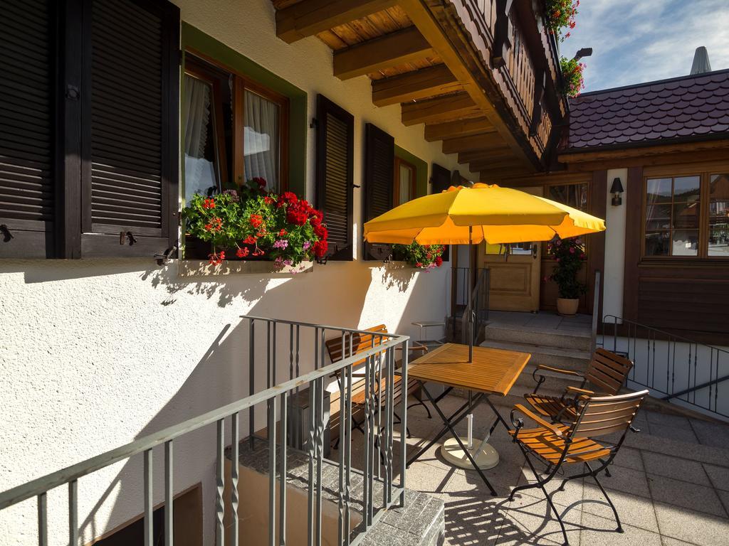 Landhotel Und Apartments Sonneck Feldberg  Exterior photo