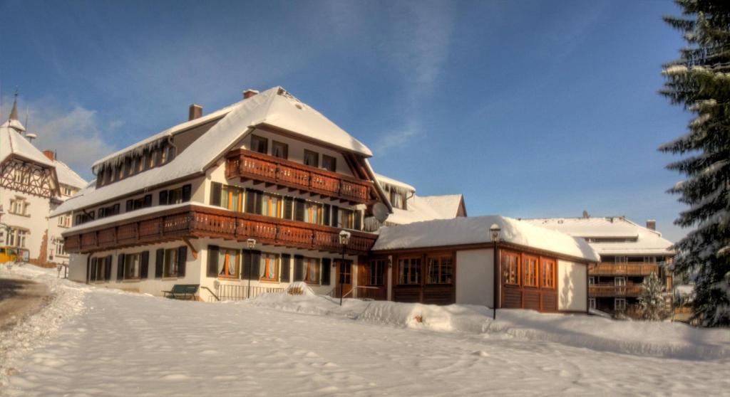 Landhotel Und Apartments Sonneck Feldberg  Exterior photo